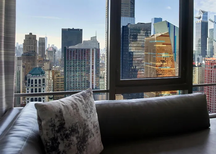 New York Marriott Marquis